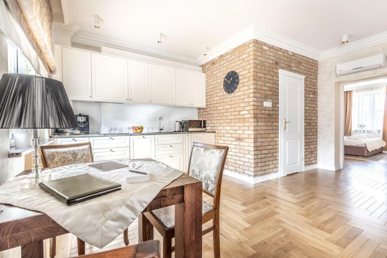 Aristo Boutique Apartment *